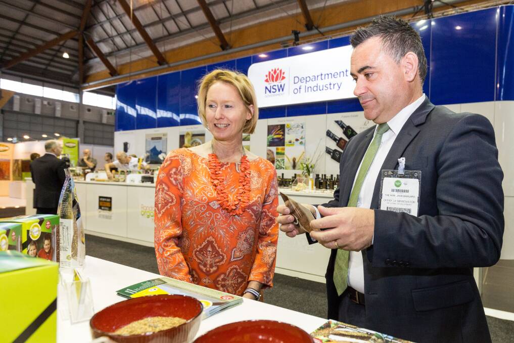 Lively Linseed foudner Jacqui Donoghue with Minister for Small Business John Barilaro at a food expo.