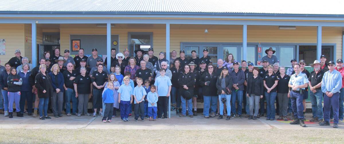 Rally run: The kids from Wanaaring Public School and the Drover's Run participants. Photos: Robert Chappel.
