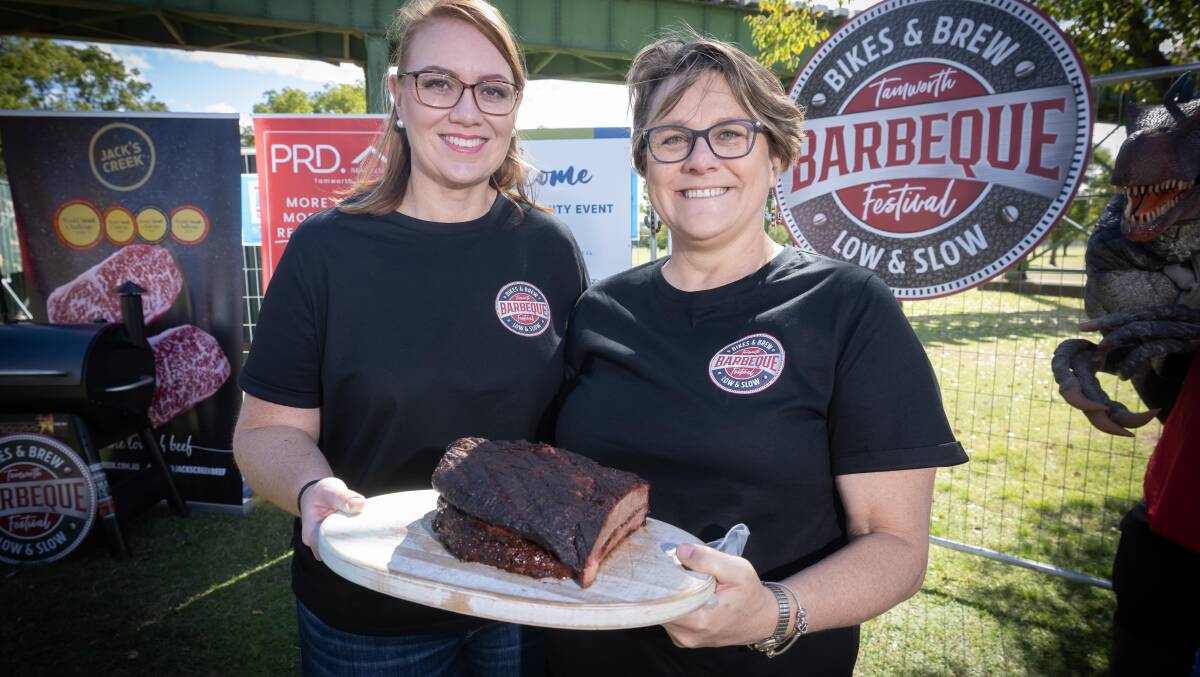 Tamworth Regional Council events officers Mel Millsteed and Natasha Little are excited by Tamworth's new spring barbecue event. Picture by Peter Hardin