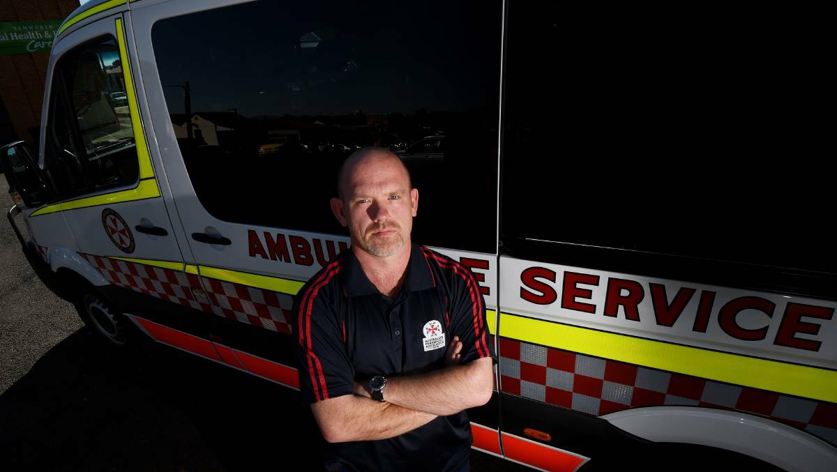 FRUSTRATED: Australian Paramedics Association delegate Scott Clarke is concerned of the current working conditions. Photo: Gareth Gardner