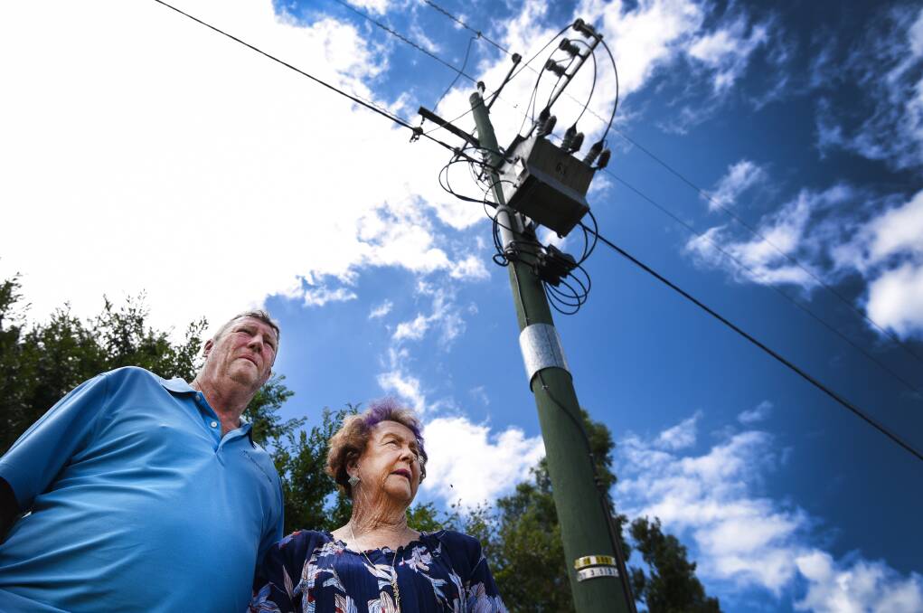 SHOCKED: Barry and Liz White are worried more houses will mean more frequent blackouts for Tamworth's outer suburbs. Photo: Gareth Gardner