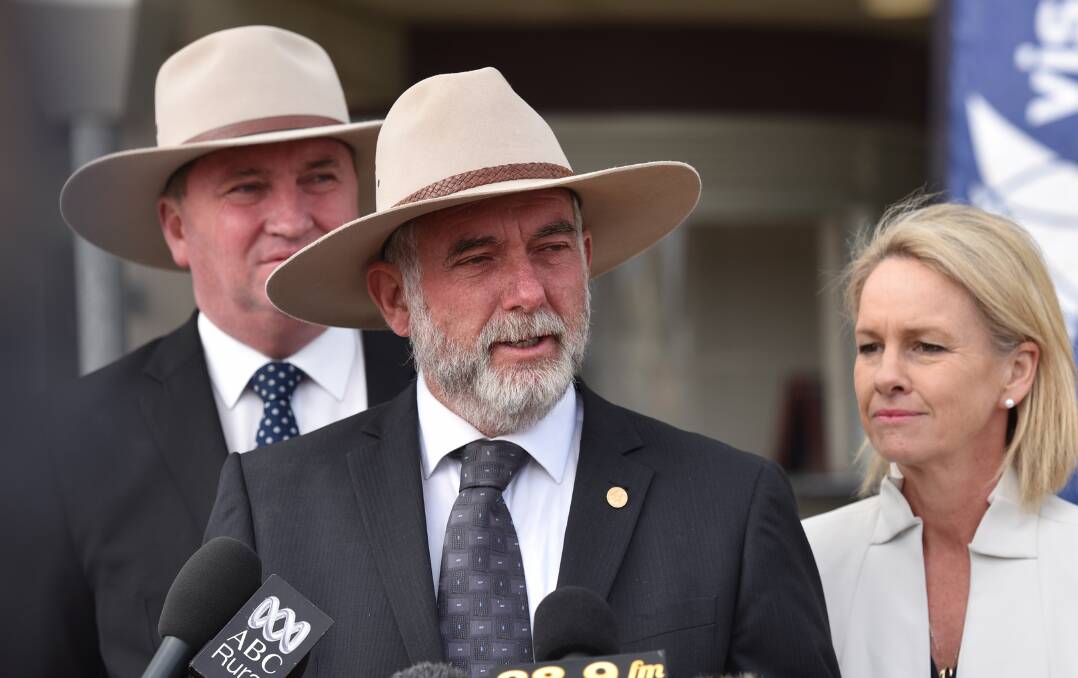 SHOWCASE: Russell Webb, flanked by Barnaby Joyce and Nationals senator Fiona Nash, has urged the inquiry to come to see what Tamworth has to offer.