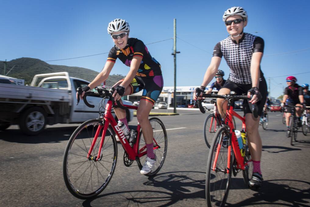 Fun times: Breanna Chillingworth and Airlie Horton set off with the bunch on Saturday for the 100km challenge around Tamworth. Photo: Peter Hardin