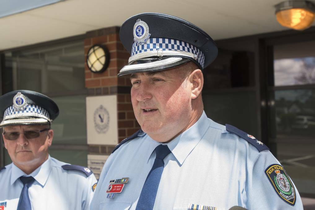 Lock it or lose it: Oxley Acting Superintendent Jeff Budd warns after homes and cars were left unlocked in Tamworth.