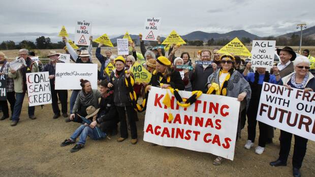 Anti-CSG protesters block access to AGL's Waukivory Pilot Project at Gloucester, NSW. Photo: Max Mason-Hubers