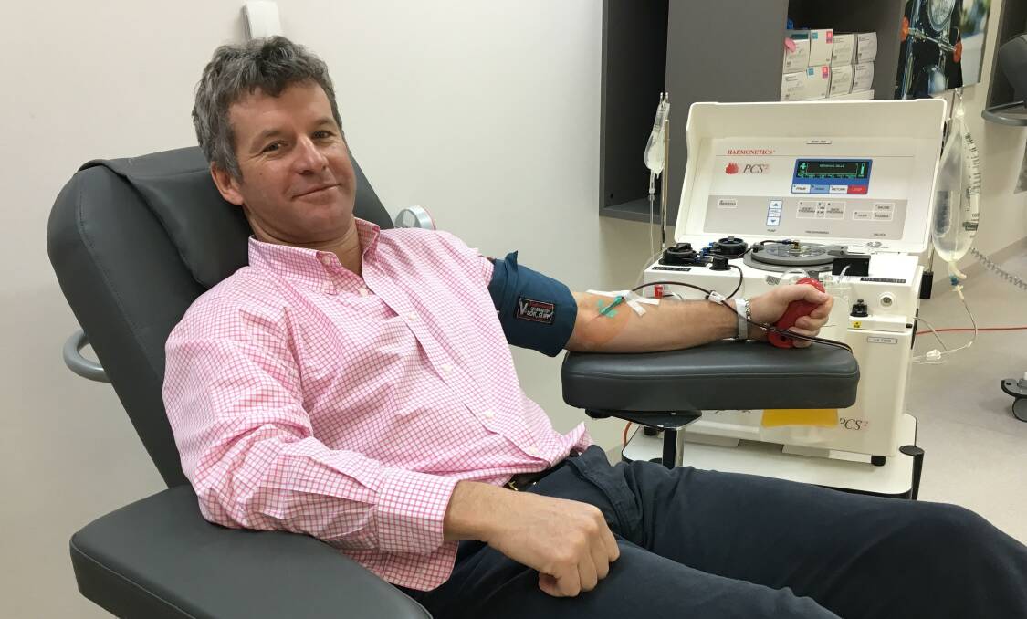 CHALLENGE: Simon Burnett's Tamworth Podiatry Centre team will donate once a month, and they're calling for others in the health sector to lock it in, too. Photo: Carolyn Millet 210717CMA03