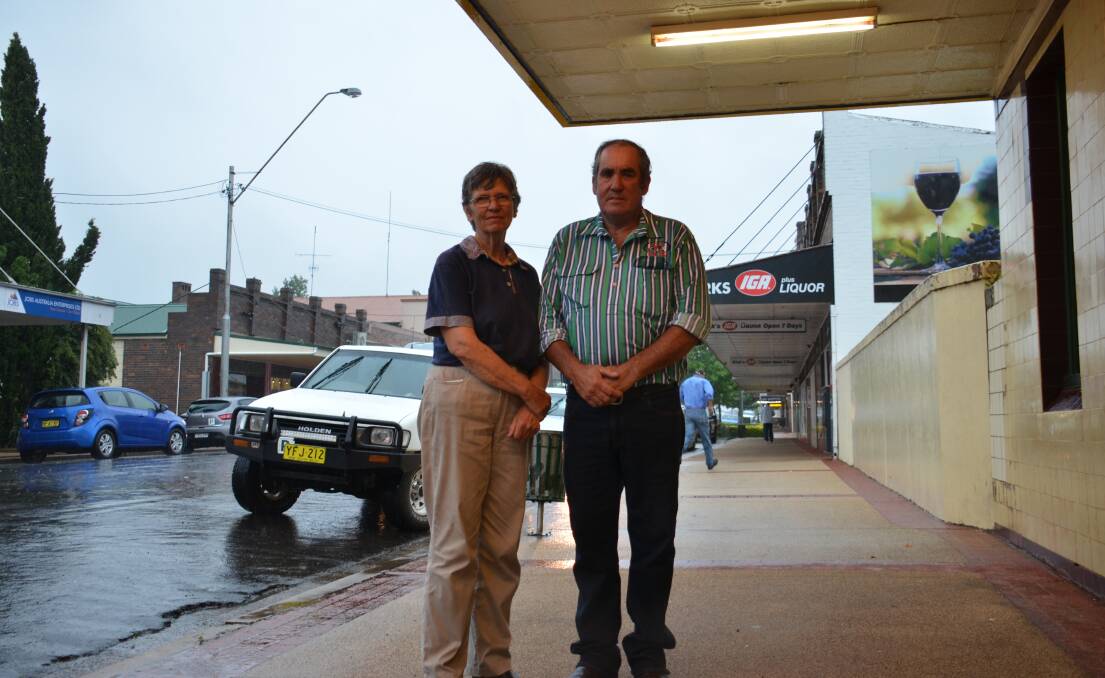 DISAPPOINTED: Beth and Rob Lenehan, who have led moves to disband the merger between Guyra and Armidale. Photo: Rachel Baxter.