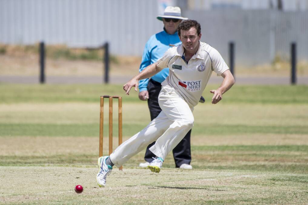 MOPPED UP: South Tamworth's Angus McNeill does the fielding off his own bowling. Photo: Peter Hardin