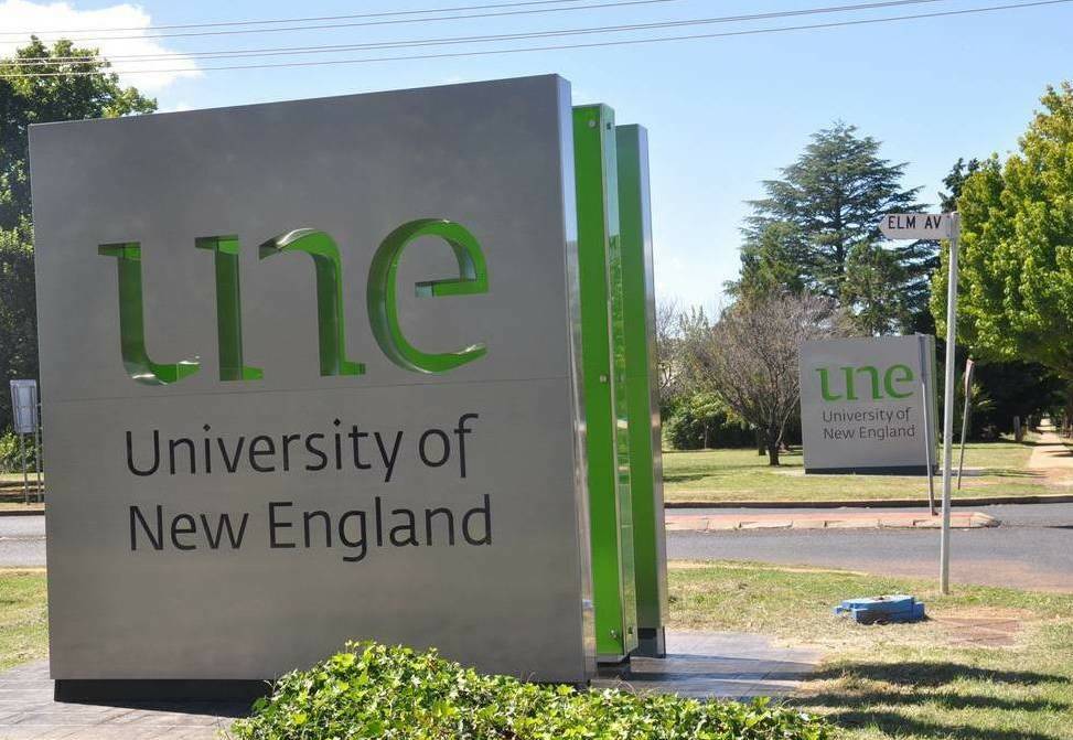 Push to axe trimesters at University of New England