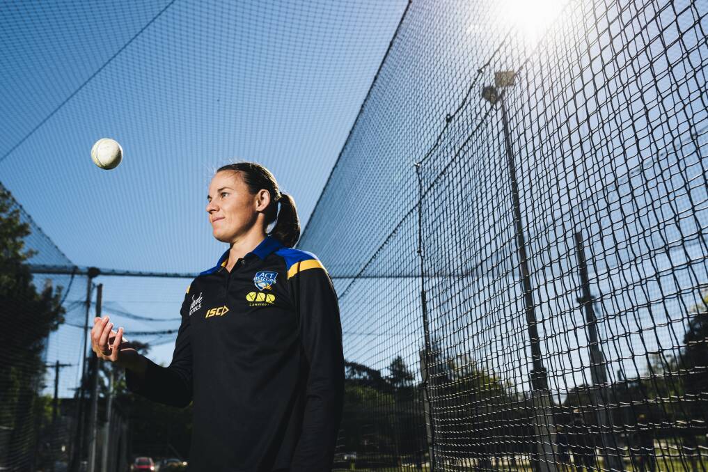 BOLD WOMAN: Tamworth's Erin Osborne is an Australian off-spin bowler from Tamworth, who says the gender gap in sport is slowly closing ahead of International Women's Day. Photo: Rohan Thomson