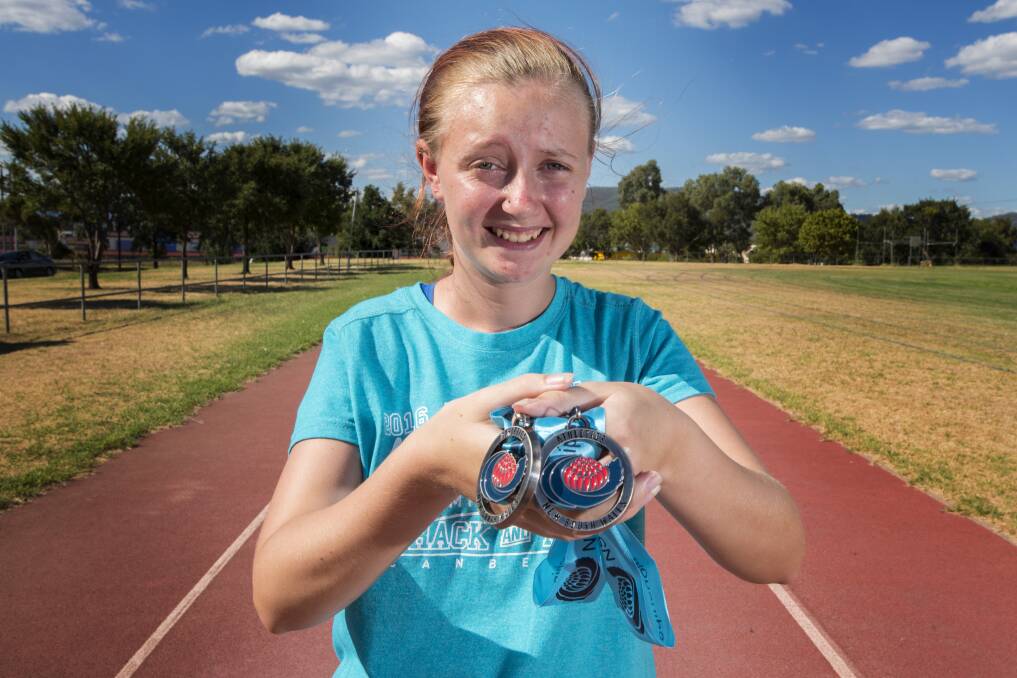 Silver success: Tamworth teenager Tayla Parker is home after finishing runner-up in the 800m and 1500m at the NSW Championships. Photo: Peter Hardin 220217PHF019
