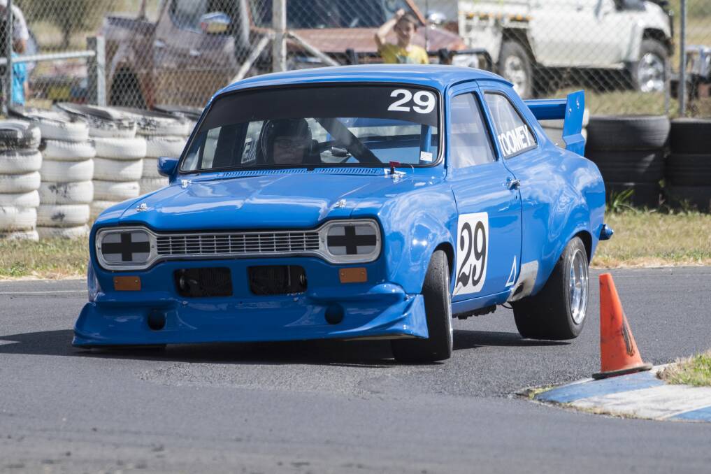Pocket rocket: Wayne Toomey, driving a Ford Escort, finished runner-up to Brad Stehr in a thrilling edition of the Lap Dash series. 230417PHC147