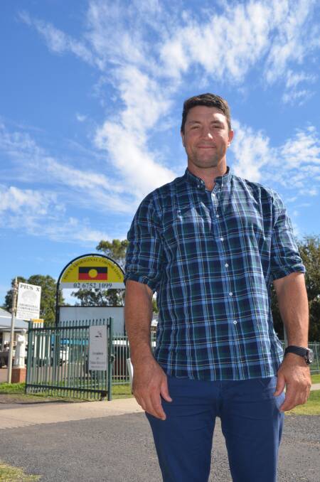 OPEN DISCUSSION: Nathan Hindmarsh visited Toomelah, Goondiwindi and Moree on Tuesday and Wednesday to share his addiction story.