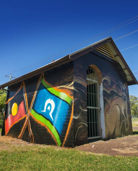 GRAFFITI PREVENTION: Tamworth Regional Council are reducing clean-up costs with projects such as the community mural at Granny Munro Park. Photo: Peter Hardin 200217PHE002