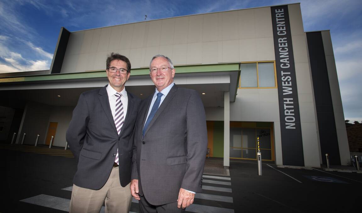 FLYING VISIT: Tamworth MP Kevin Anderson with Health Minister Brad Hazzard during a quick visit to the hospital. Photo: Peter Hardin