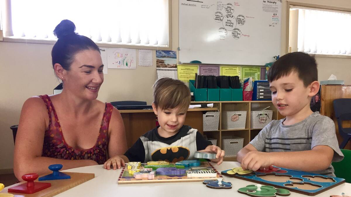 FIRST DAY: Blair Circosta, 3, started preschool in Tamworth this week, flanked by mum Jo and brother Ashton, 5. Photo: Jacob McArthur 290118JMA01