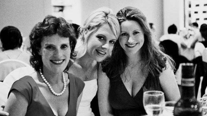 Maria Strydom (centre) at her wedding with her best friend Carly Moulang (right).  Photo: Supplied 