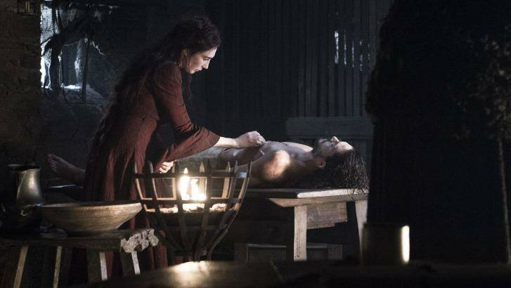 Melisandre (Carice van Houten) and Jon Snow (Kit Harrington) in Game of Thrones season 6 episode 2. Photo: Showcase