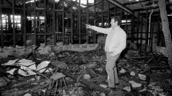 Edward Obeid looking over the remains of the El <i>Telegraph</i> building in 1983. Photo: Joanna Bailey