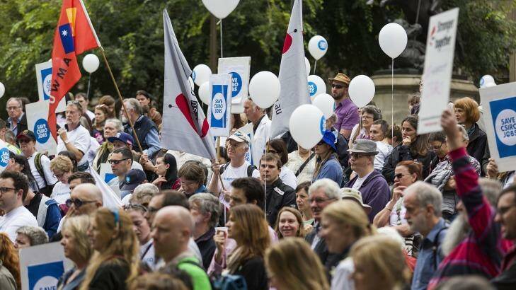 Protesters rally against government cuts to the CSIRO at the State Library of Victoria on April 2. Photo: Paul Jeffers