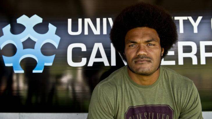 Henry Speight watches the Brumbies train on Friday. Photo: Jay Cronan