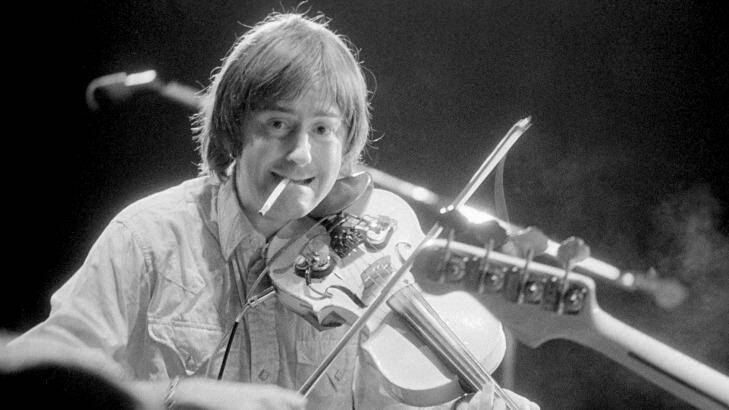 Dave Swarbrick performing in San Francisco in 1971. Photo: Jim McCrary