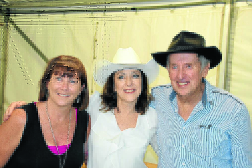EVENT ORGANISERS: Sandra and Dianne Lindsay, with Dianne's husband Peter Simpson.
