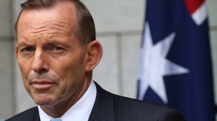 Prime Minister Tony Abbott revealed the details of the video, attracting criticism from senior terrorism police. 