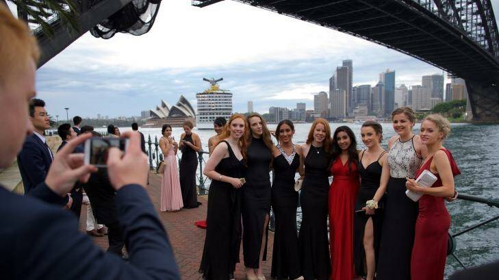 Year 12 students from Killara High School get close for a group photo. Photo: Wolter Peeters