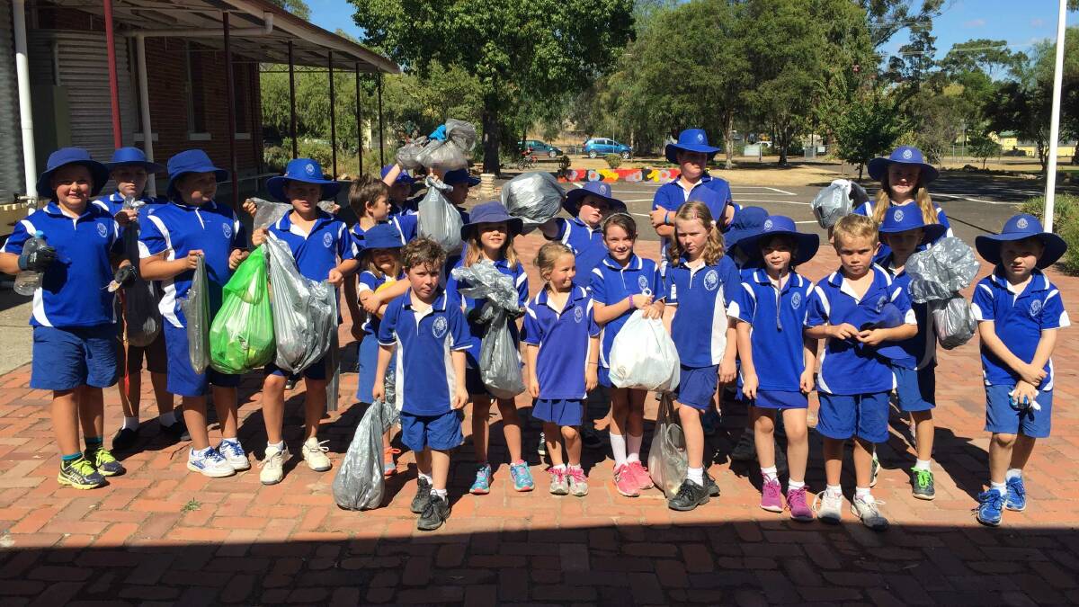 Currabubula School got the rubbish off the streets for Clean Up Day