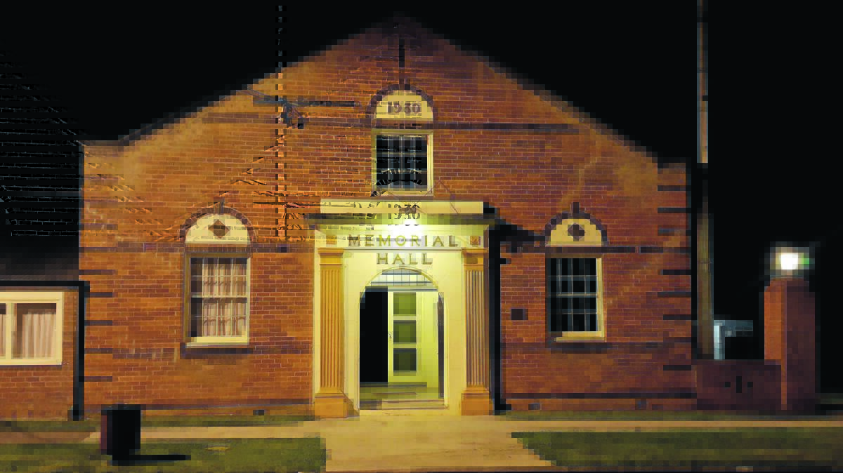 TOP VENUE: The majestic old Nundle Memorial Hall was a picture on a cool night in the hills of gold.
