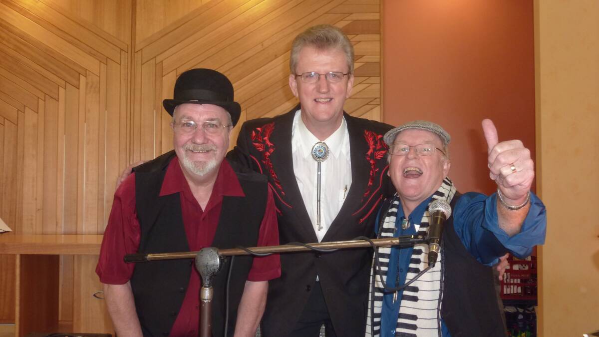 KICKSTART: Funnyman Robbie Edge, Wayne Horsburgh and Graeme Howie at last year’s Hats Off preview show. Photo: Anna Rose