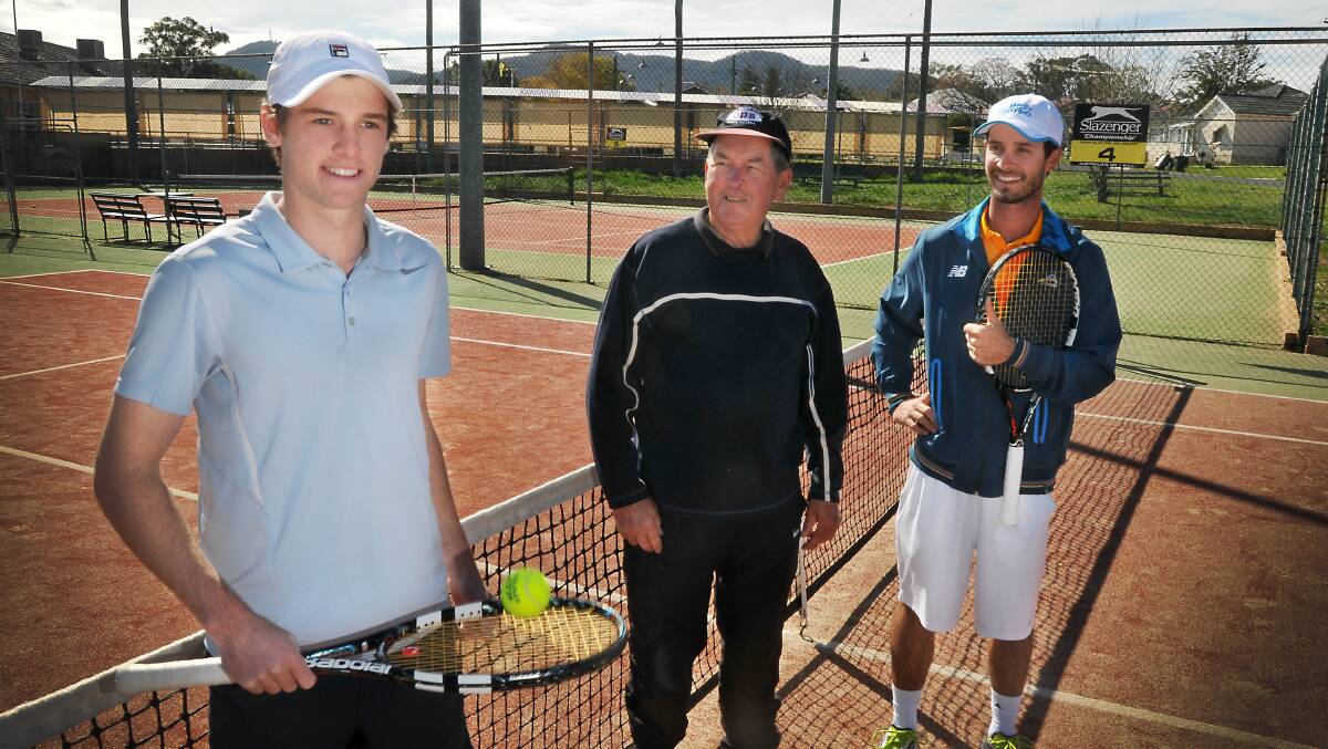Ciaran Lavers (left) is heading to the US and a tennis scholarship in Tulsa. West Tamworth Tennis Club president John Ball (middle) and coach Mitch Power  wish him well. Photo: Gareth Gardner 040914GGA01