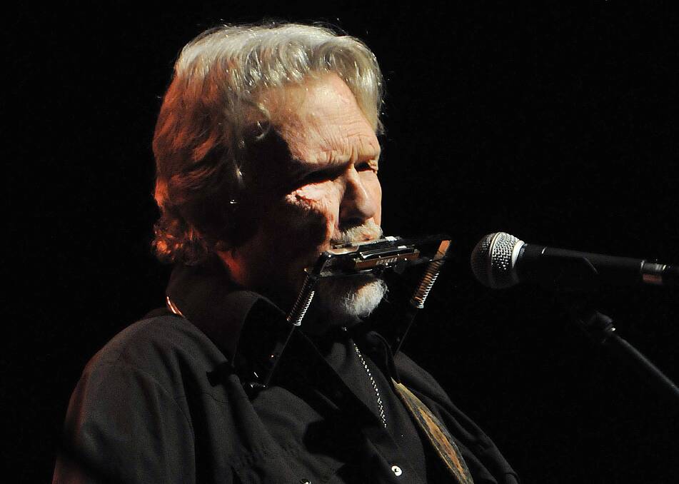 SINGER STORYTELLER: The legendary Kris Kristofferson had the Tamworth audience in the palm of his hand at last night’s intimate concert. Photo: Geoff O’Neill 150414GOF17 