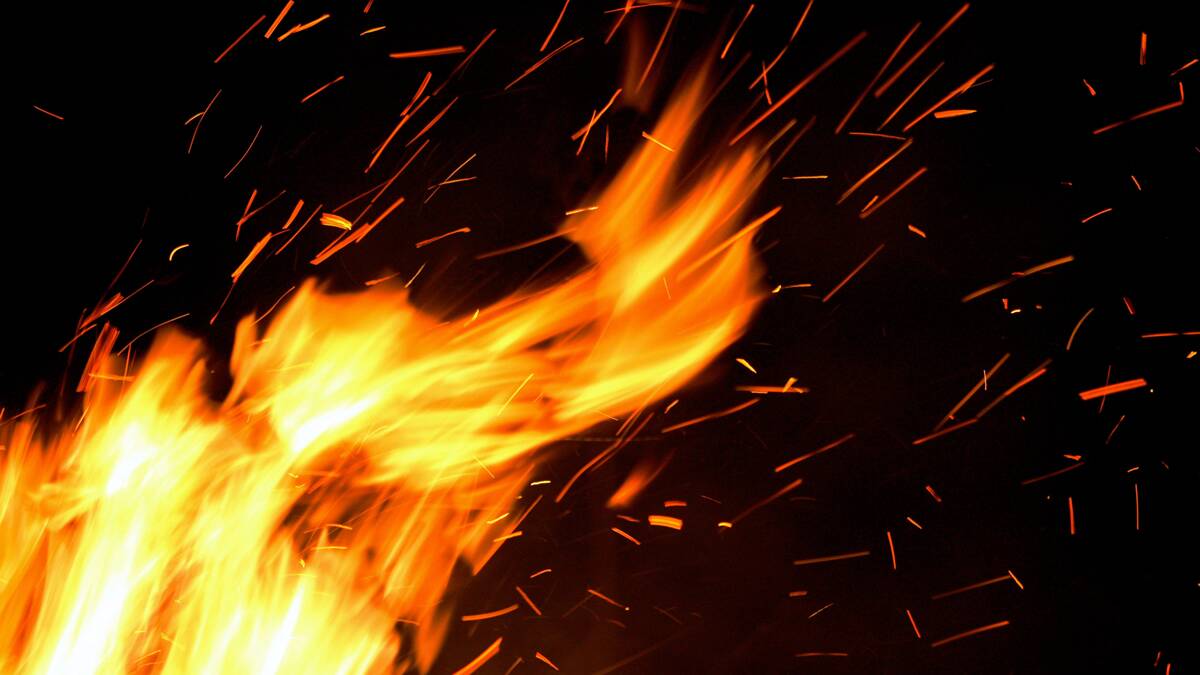 Blaze destroys home in Quirindi
