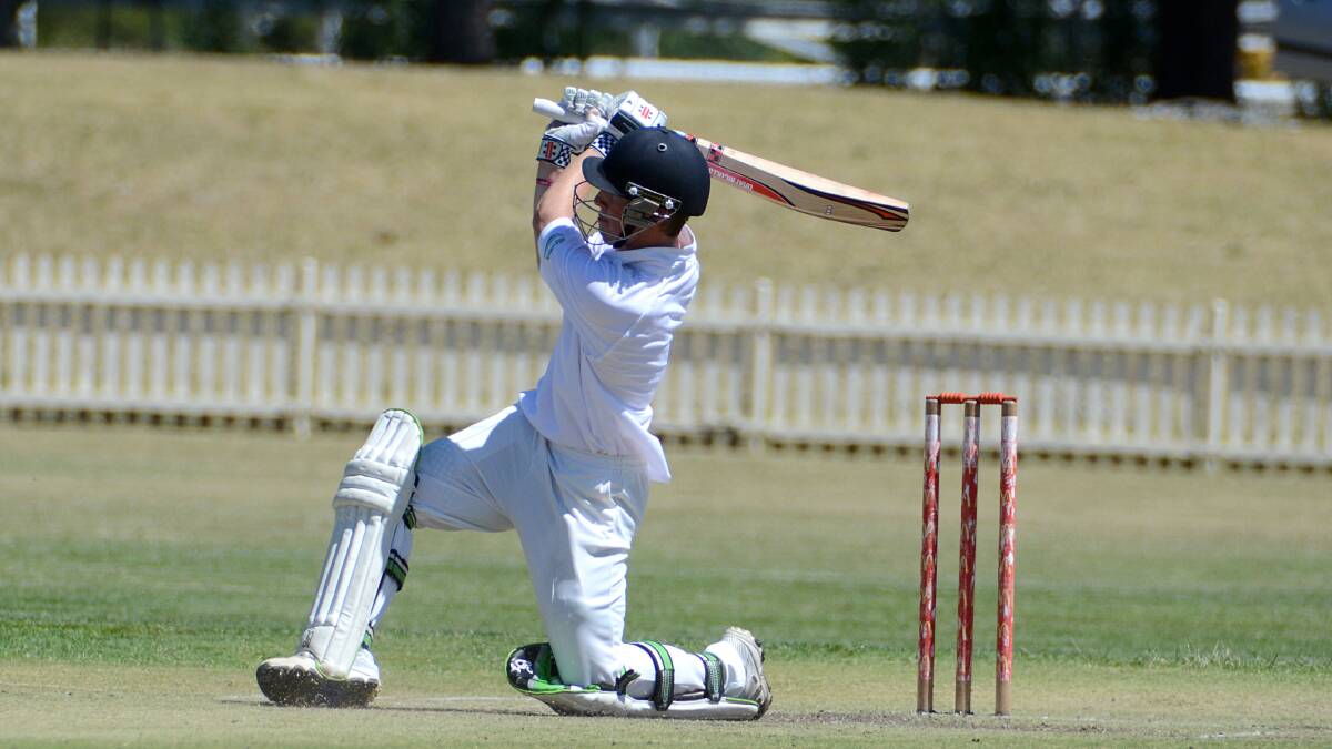 Michael Dawson hitting out for his Hillgrove side in Armidale. Photo:  pixonline.com.au