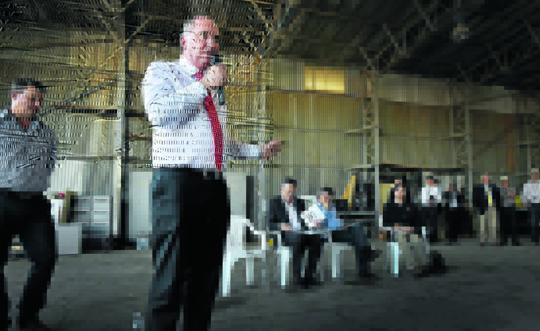 HUNDREDS RALLY: Deputy PM Barnaby Joyce, with Ben Morgan on the left and Transport Minister Darren Chester, CASA chairman Jeff Boyd and board member Anita Taylor, seated, at an aviation rally in Tamworth yesterday. Photo: Geoff O’Neill 060516GOD20
