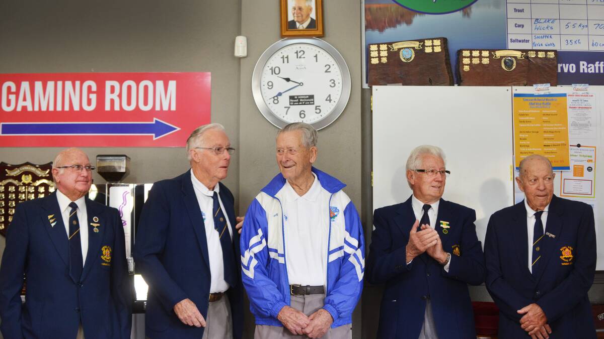 LIFERS: At left, Brian Jamieson and Keith Stevenson, along with president Rob Key and Bruce Quick, at right, were the life members there to welcome centenarian Nevell McDonald, centre, to a prestigious life membership of the social bowls club.   Photo: Barry Smith  030616BSA30