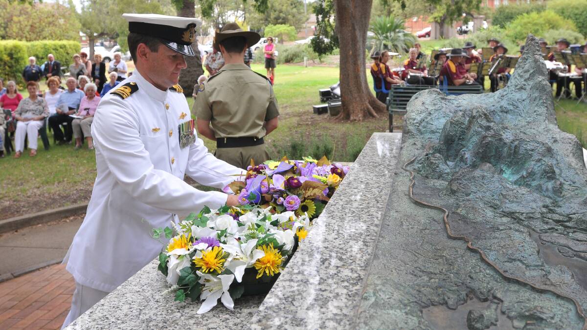 GALLERY:Tribute to victims of death marches