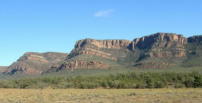 Police have found a Victorian man who went missing in South Australia's Flinders Ranges on Tuesday.