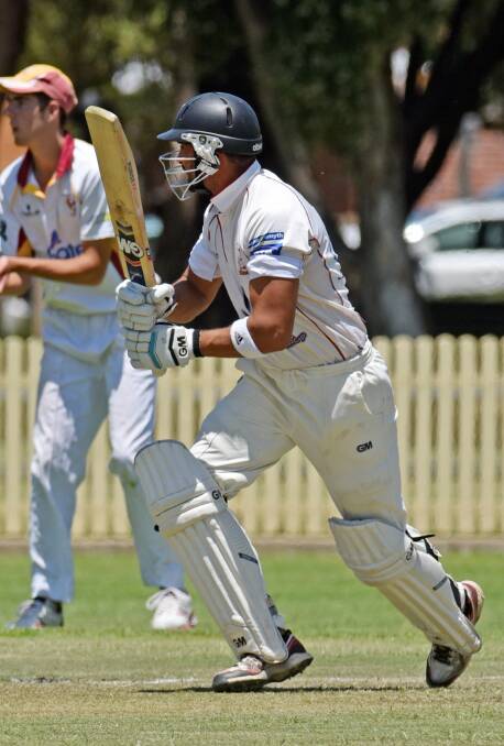 West skipper Dave Mudaliar is hoping for a miracle when he and Sam Pearson resume West Tamworth’s first innings against Old Boys at Dick Edwards Oval on Saturday. Photo: Geoff O’Neill 211115GOD03