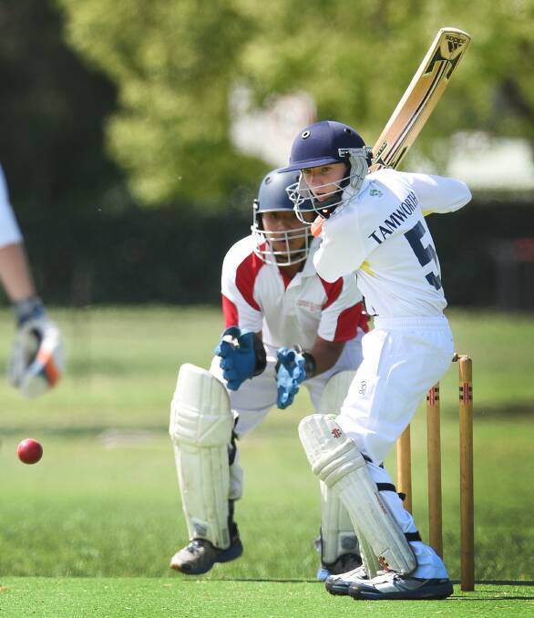 Landon Price about to cut his delivery in his Tamworth Blues Under 12 win over Cessnock on Sunday. He made 25.   Photo: Gareth Gardner  011115GGF06