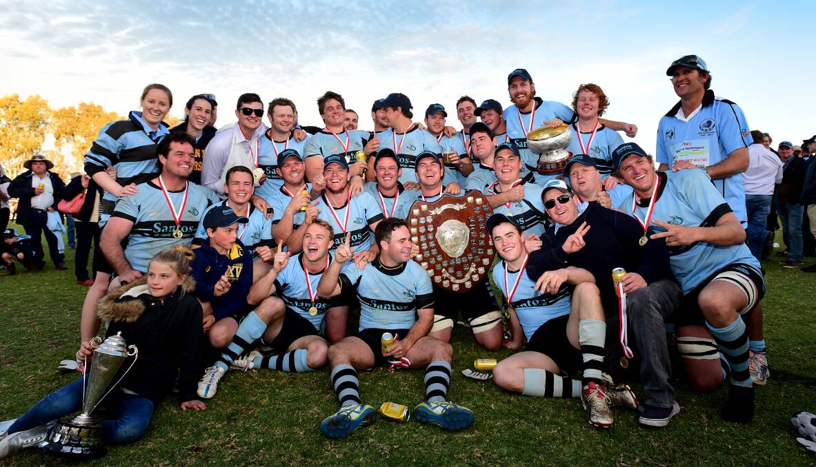 Narrabri celebrate being kings of Central North for a second straight year. Photo: Gareth Gardner  290815GGD59