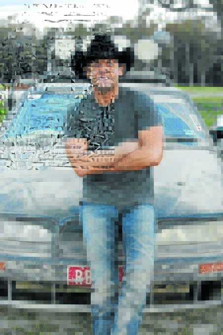 Lee Kernaghan will be elevated to the Roll of Renown in January 2015.