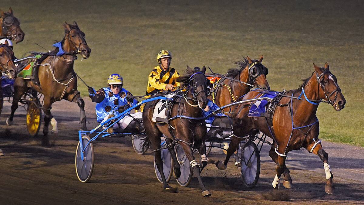 Charli Dollar with Brad Elder driving beat Tom Ison and Franco Seville to win the Pub Group Gold Nugget. Photo: Gareth Gardner  130116GGE13