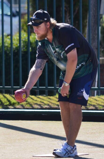 Chris Herden is very short odds on claiming a second Central North Bowler of the Year Award after a second place last weekend and with only two rounds remaining. 
Photo: Chris Bath 150815CBB01