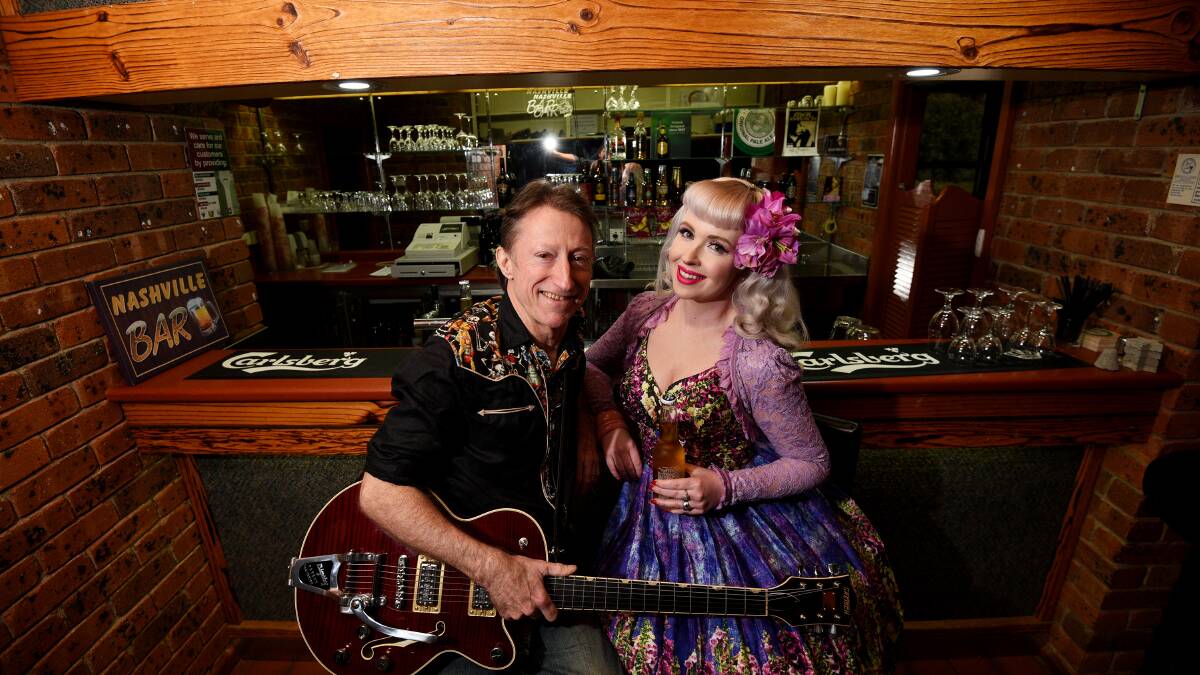 HATS OFF: Lawrie and Shelley Minson have a busy schedule bound to entertain during the Hats Off to Country Music Festival. Photo: Gareth Gardner