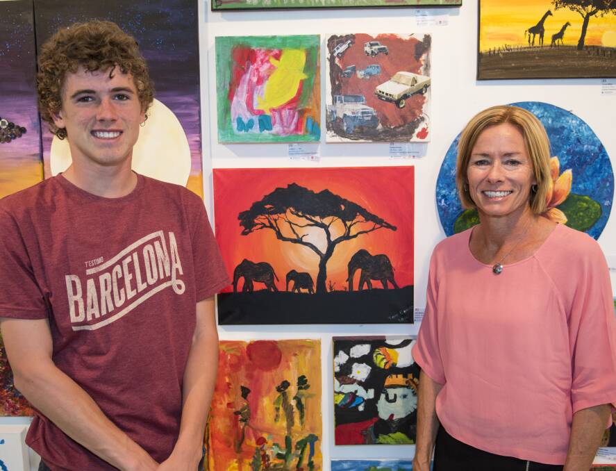 ART SAFARI: Arist  Sam Beaver and Mum Vicki Beaver traveled from Port Macquarie for the event. 141216PHB13