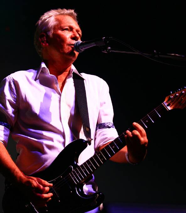 CLASS ACT: Iva Davies and Icehouse will perform in Tamworth in February. Photo: Supplied.