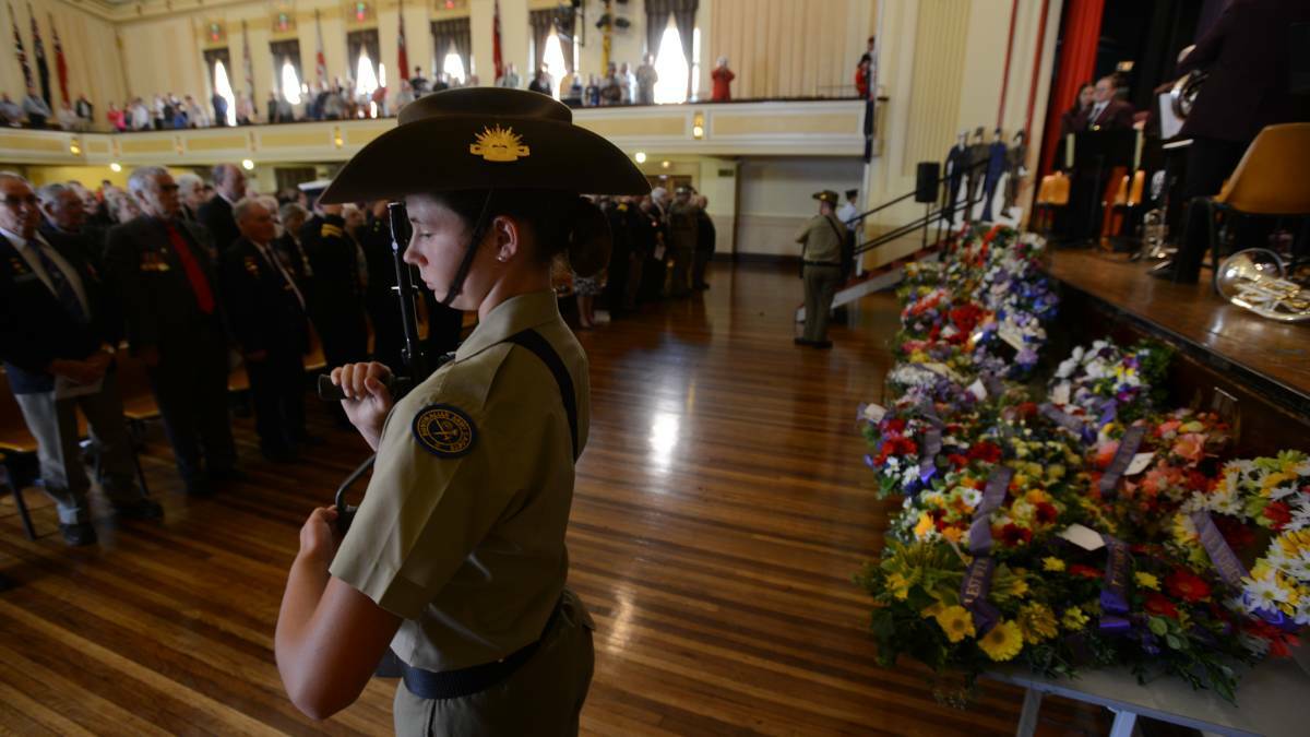New England Anzac Day Service Guide 2017